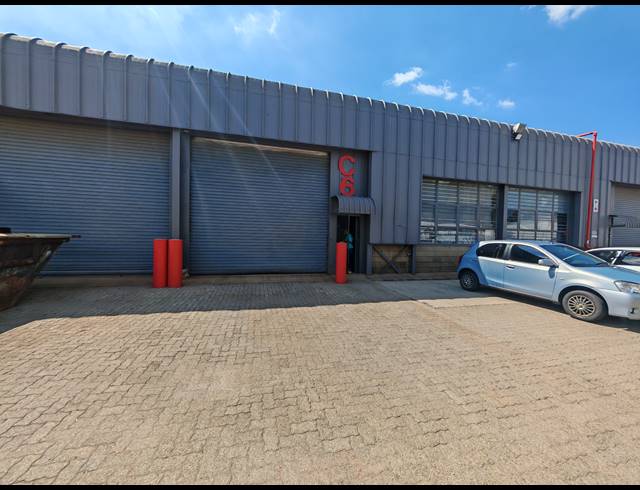 379M² WAREHOUSE TO LET IN SELBY